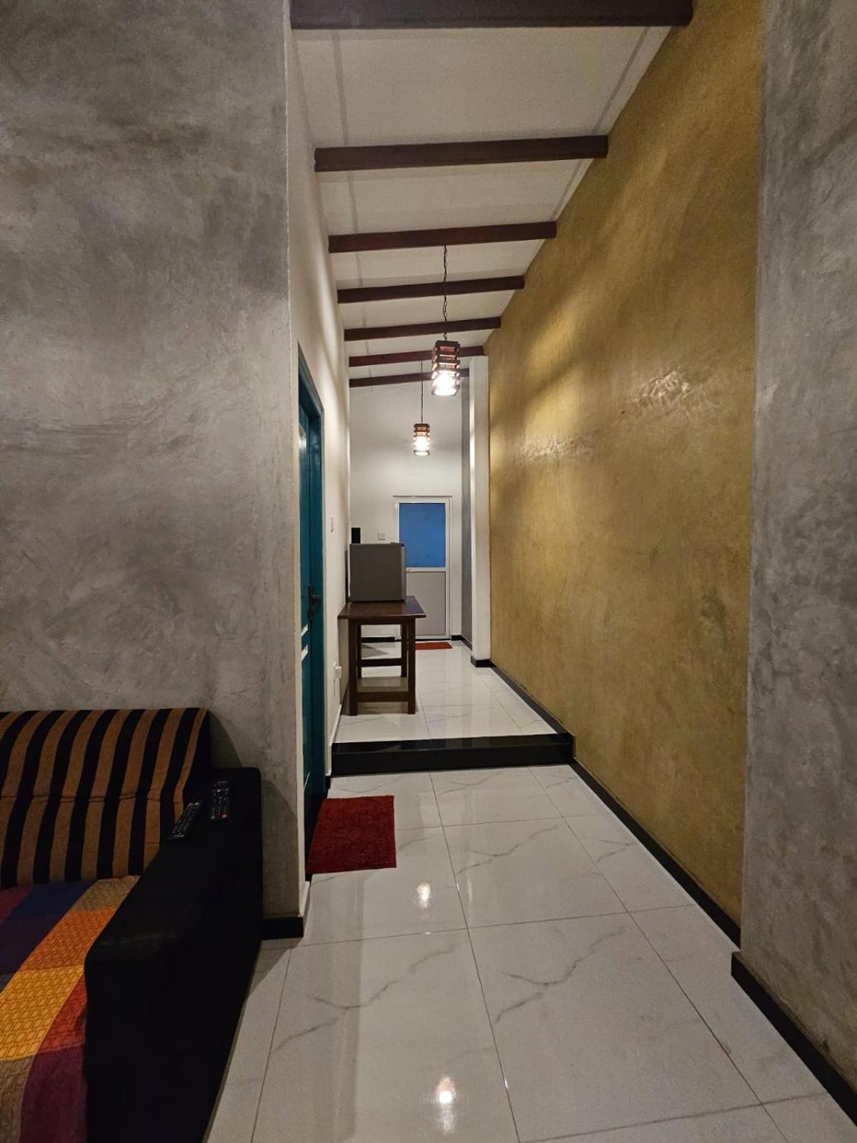 Bed and Breakfast Optimum Residencies Негомбо Екстер'єр фото