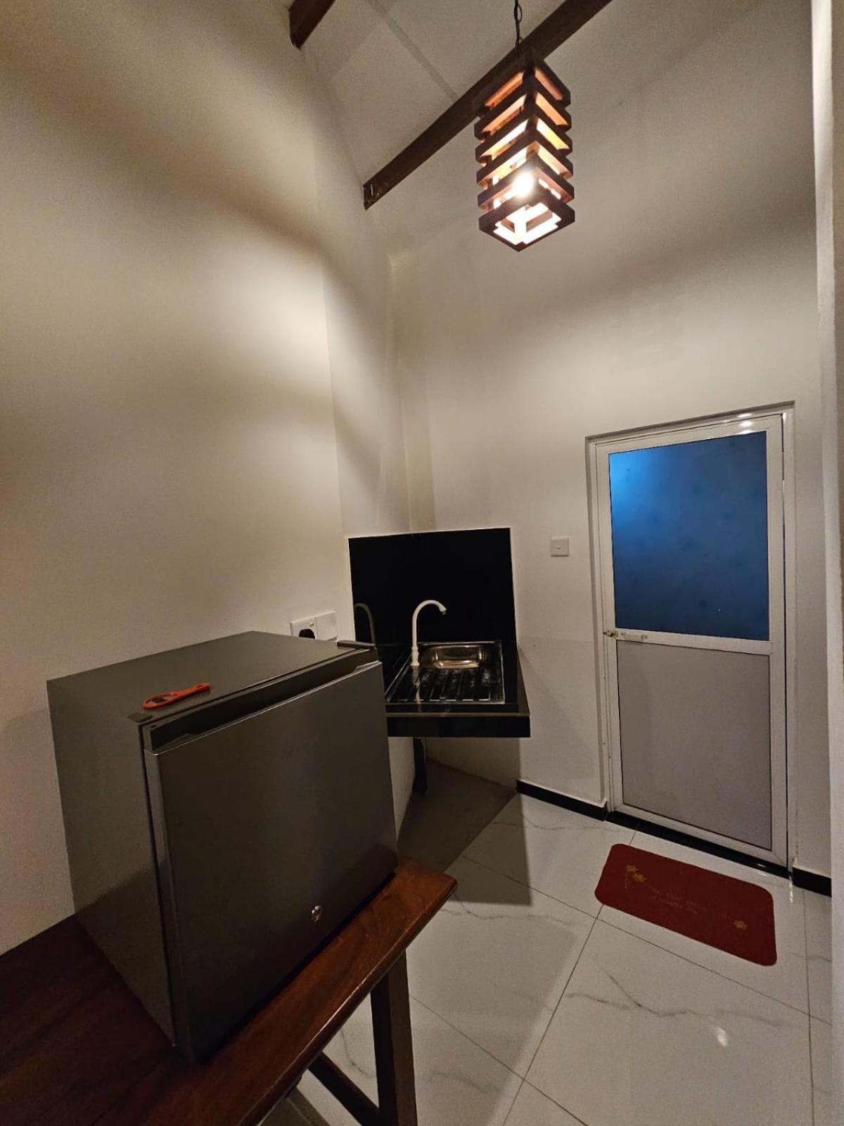 Bed and Breakfast Optimum Residencies Негомбо Екстер'єр фото